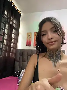 Snapshot of Mia_Clay1 chatting on July 2026 10:12:01 PM Mia Clay1 online show from July 2026 10:12:01 PM