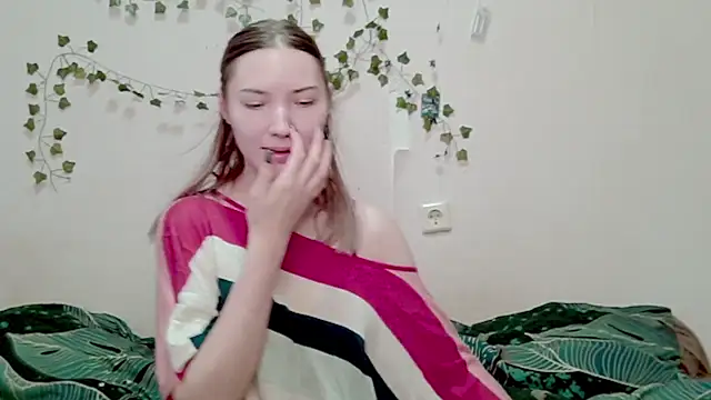  kikiclark   online show from December 2025 11:52:01 AM