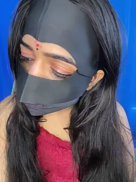 Snapshot of DesiSexyMonika chatting on September 2025 11:01:02 AM DesiSexyMonika online show from September 2025 11:01:02 AM