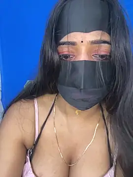 Snapshot of DesiSexyMonika chatting on September 2025 06:38:01 AM DesiSexyMonika online show from September 2025 06:38:01 AM