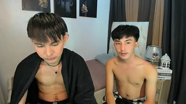 Snapshot of xxxhugecocktwinkxxx chatting on November 2025 05:02:02 PM xxxhugecocktwinkxxx online show from November 2025 05:02:02 PM