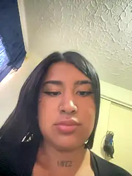 Snapshot of Caty__hot chatting on November 2025 04:51:02 PM Caty hot online show from November 2025 04:51:02 PM