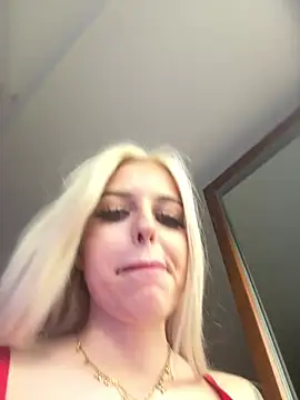 Snapshot of Steffi_Snowbunny chatting on July 2026 05:16:01 PM Steffi Snowbunny online show from July 2026 05:16:01 PM