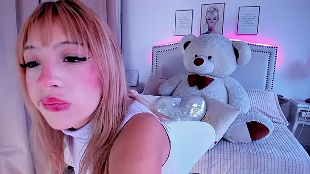 Snapshot of Mayajhons chatting on December 2025 12:36:01 PM Mayajhons online show from December 2025 12:36:01 PM