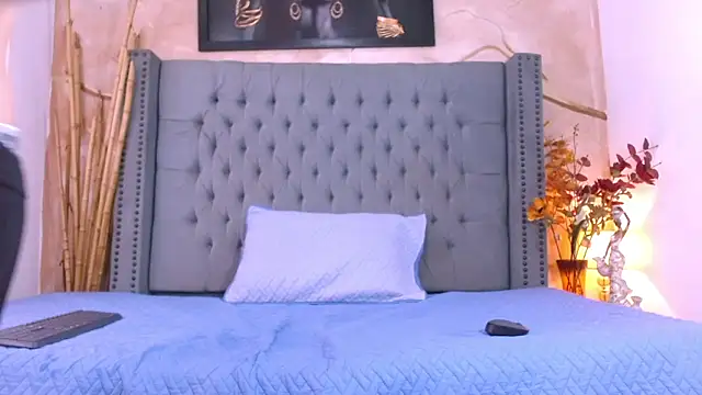 Snapshot of Luke_Carter chatting on December 2025 01:17:02 PM Luke Carter online show from December 2025 01:17:02 PM