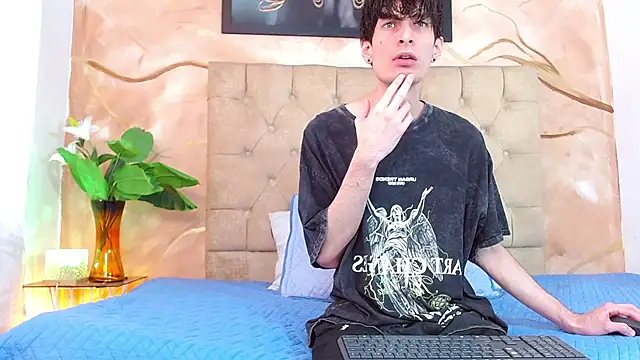 Luke Carter online show from April 2026 01:19:01 PM