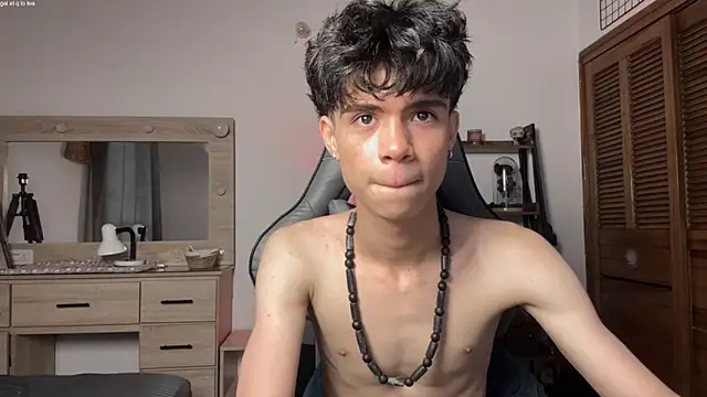 OopsAgain  online show from June 2026 08:25:02 PM