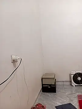 sumy-00 online show from November 2025 01:22:02 PM