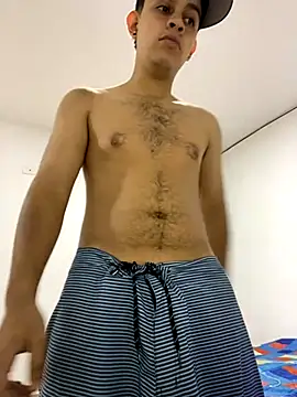 Snapshot of Young_handsome chatting on December 2025 10:27:02 PM Young handsome online show from December 2025 10:27:02 PM