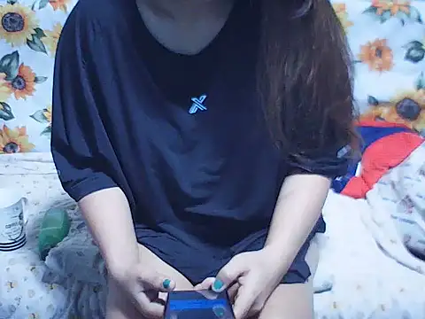 Horny miya1989 online show from December 2025 08:25:01 PM