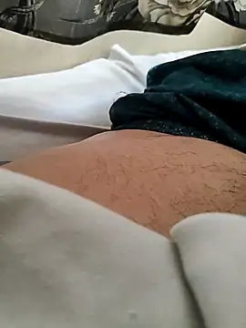 Snapshot of Ravi272 chatting on December 2025 04:00:02 AM Ravi272 online show from December 2025 04:00:02 AM