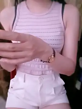 Snapshot of CherryBeii chatting on July 2026 05:07:01 AM CherryBeii online show from July 2026 05:07:01 AM