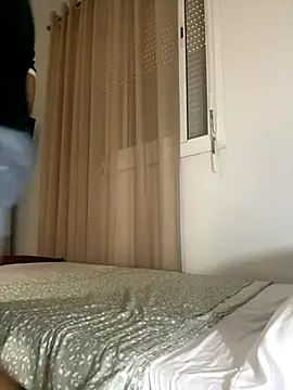 Snapshot of Merousexy282828 chatting on September 2025 02:33:02 PM Merousexy282828 online show from September 2025 02:33:02 PM