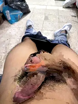 Snapshot of Merousexy282828 chatting on October 2025 09:20:01 AM Merousexy282828 online show from October 2025 09:20:01 AM