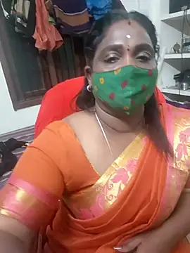 Snapshot of Tamil_Kavitha10 chatting on October 2025 03:38:02 PM Tamil Kavitha10 online show from October 2025 03:38:02 PM