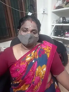 Snapshot of Tamil_Kavitha10 chatting on November 2025 04:05:01 PM Tamil Kavitha10 online show from November 2025 04:05:01 PM