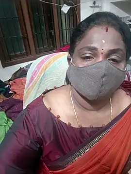 Snapshot of Tamil_Kavitha10 chatting on November 2025 03:45:01 PM Tamil Kavitha10 online show from November 2025 03:45:01 PM