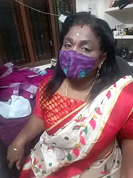 Snapshot of Tamil_Kavitha10 chatting on November 2025 03:37:02 PM Tamil Kavitha10 online show from November 2025 03:37:02 PM