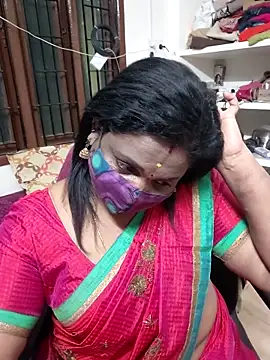 Snapshot of Tamil_Kavitha10 chatting on December 2025 06:12:02 PM Tamil Kavitha10 online show from December 2025 06:12:02 PM