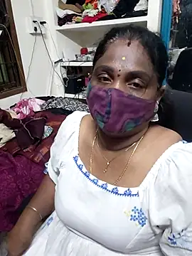 Snapshot of Tamil_Kavitha10 chatting on April 2026 02:36:02 PM Tamil Kavitha10 online show from April 2026 02:36:02 PM
