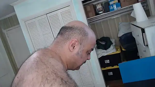 Snapshot of bullmusclejoe chatting on November 2025 02:59:02 PM bullmusclejoe online show from November 2025 02:59:02 PM