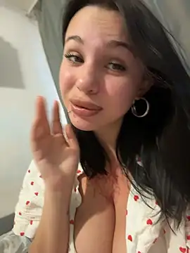 Snapshot of VendiMur chatting on January 2026 02:15:01 AM VendiMur online show from January 2026 02:15:01 AM