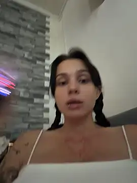 Snapshot of VendiMur chatting on July 2026 01:08:01 AM VendiMur online show from July 2026 01:08:01 AM