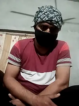 Manjit009 online show from December 2025 05:10:02 PM