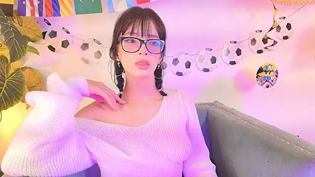 Sweet 1Angel online show from June 2026 05:01:02 AM