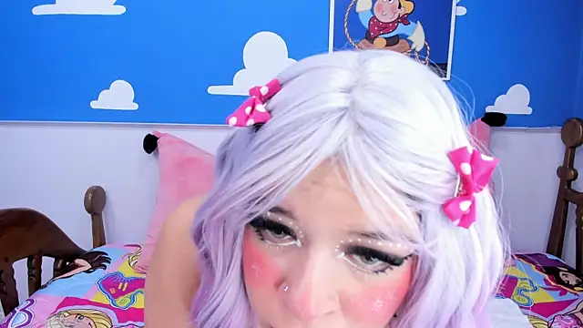 Snapshot of miss__evolet chatting on December 2025 11:04:01 AM miss evolet online show from December 2025 11:04:01 AM