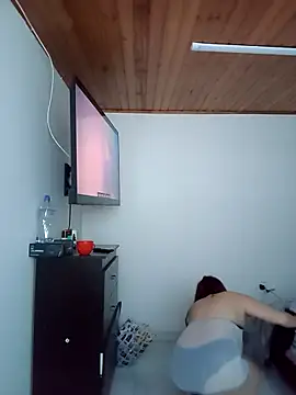 CARITOMIO online show from October 2025 12:40:02 PM