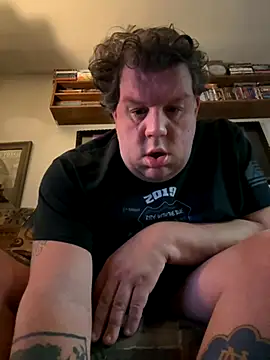 Stephanie1984 online show from September 2025 02:44:01 AM