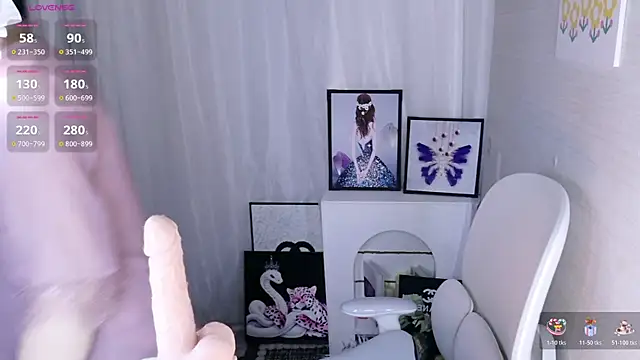 Scarlett-oracle online show from December 2025 12:32:02 PM