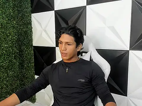 bull cam online show from December 2025 01:55:02 AM