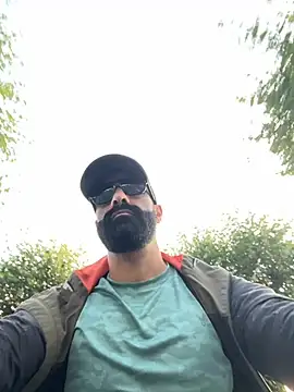 Snapshot of Moan_King chatting on September 2025 04:39:01 PM Moan King online show from September 2025 04:39:01 PM