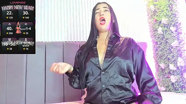 Skarlett hot  online show from October 2025 09:35:02 PM