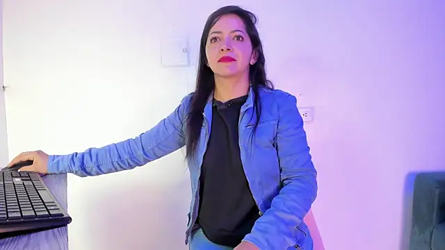 Salo funny online show from November 2025 10:07:01 AM