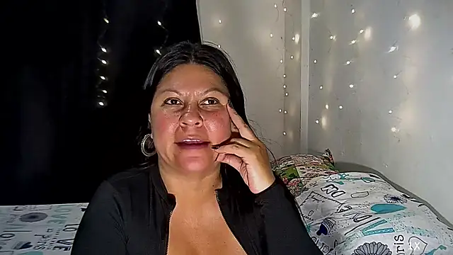 Snapshot of Sammy_slavehot chatting on November 2025 03:52:02 AM Sammy slavehot online show from November 2025 03:52:02 AM