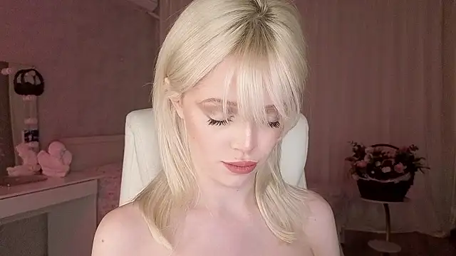 I am joss online show from February 2026 09:22:01 PM