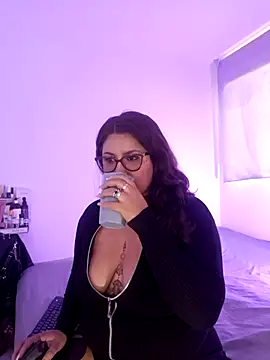 Vesper Vixen online show from November 2025 03:56:02 PM