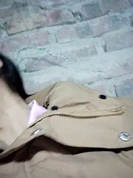 omiu-baby online show from February 2026 12:45:02 AM