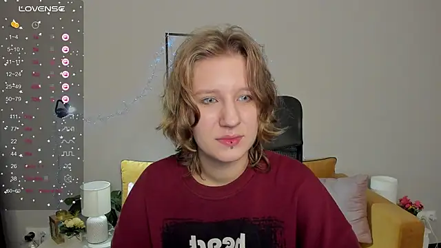 Hailey Foxy online show from October 2025 08:45:02 AM