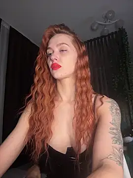 LittleFox    online show from April 2026 10:52:01 PM