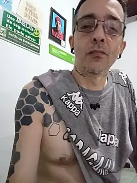 Snapshot of dinho_carioca chatting on September 2025 05:35:02 PM dinho carioca online show from September 2025 05:35:02 PM