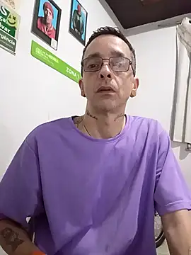 Snapshot of dinho_carioca chatting on September 2025 03:22:01 AM dinho carioca online show from September 2025 03:22:01 AM