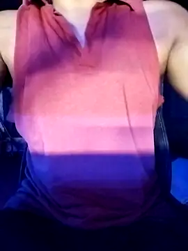 Snapshot of HIIMSINGLEBOY chatting on October 2025 05:17:01 AM HIIMSINGLEBOY online show from October 2025 05:17:01 AM