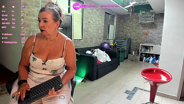  SARAI DUPONT online show from October 2025 12:45:02 PM