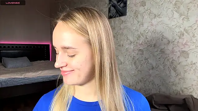 ElisabetLorney online show from November 2025 08:13:02 AM