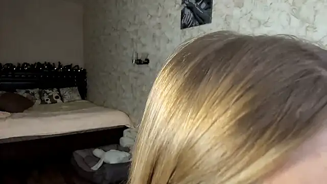 ElisabetLorney online show from December 2025 08:12:02 AM