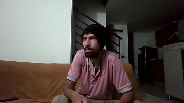 Snapshot of Alejandro92_cali chatting on May 2026 12:26:02 AM Alejandro92 cali online show from May 2026 12:26:02 AM